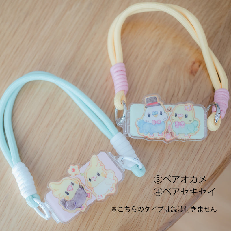 はさんでつけるだけ！スマホクリップ