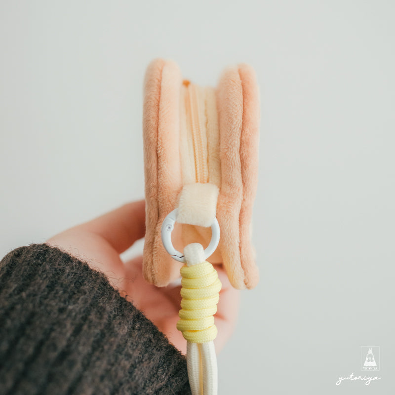 ビスケット風ポーチ