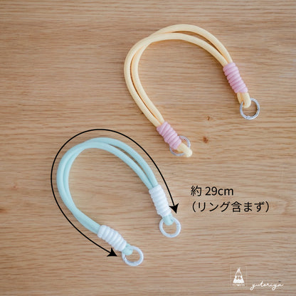 はさんでつけるだけ！スマホクリップ